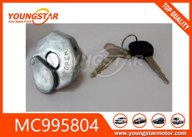 MC995804 غطاء خزان الوقود للسيارات أجزاء المحرك لميتسوبيشي فوسو كانتر 2007-2014 MC995804 MK995804